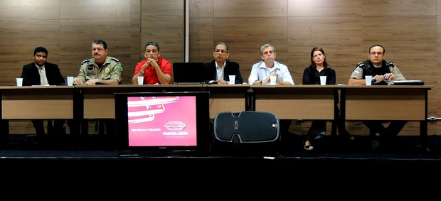 arena pernambuco coletiva (Foto: Lucas Liausu) arena pernambuco coletiva (Foto: Lucas Liausu)