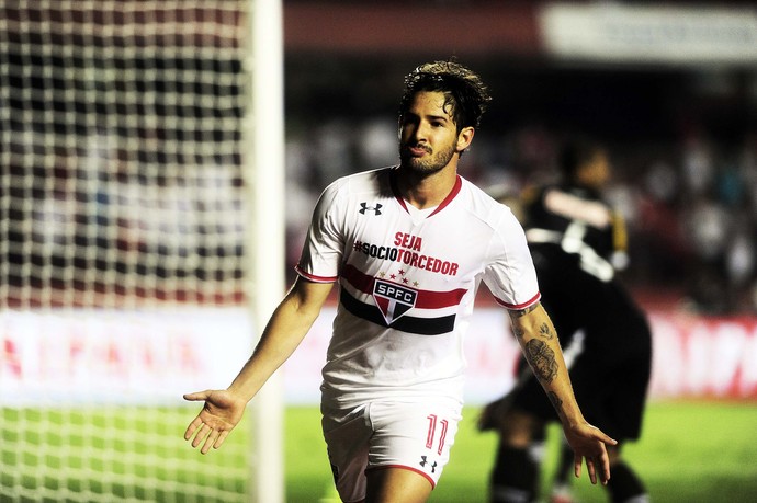 São Paulo x Vasco Alexandre Pato festeja (Foto: Marcos Ribolli)