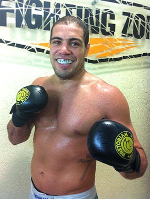 Thales Leites lutador MMA (Foto: Ana Hissa / SporTV)