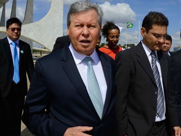 Artur se reuniu com Dilma Roussef na manhã desta sexta-feira (10) em Brasília (Foto: Divulgação/Semcom)
