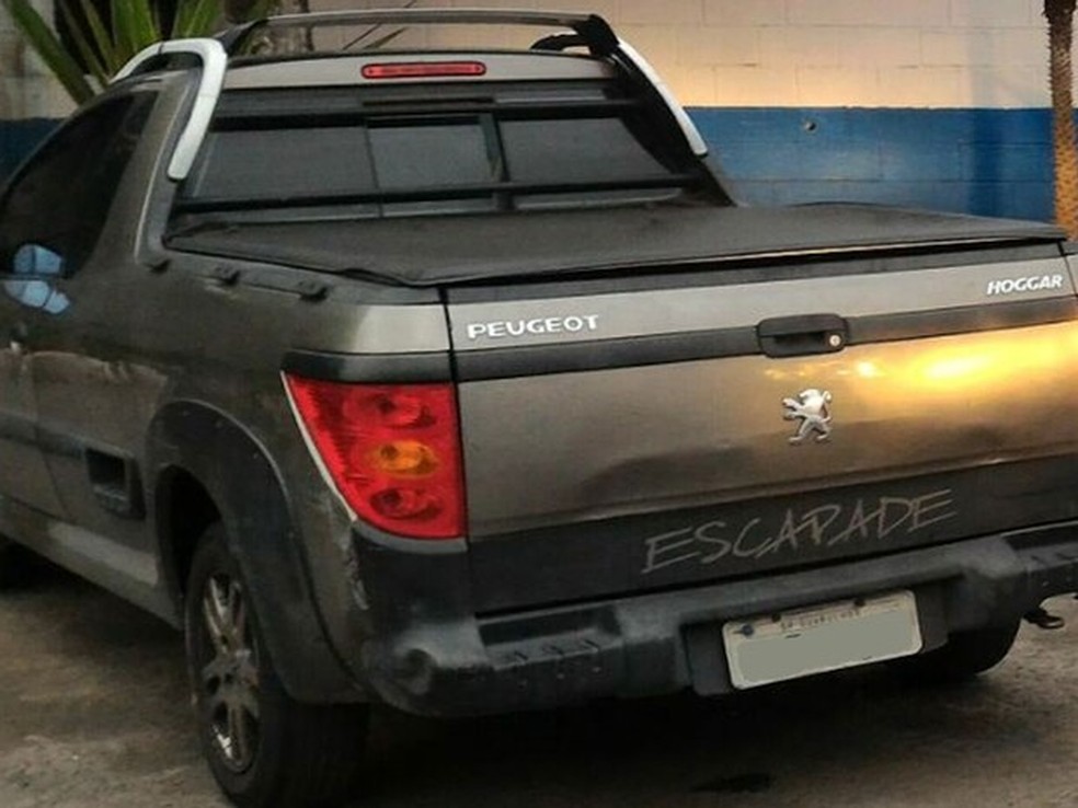 Hoggar Escapade tinha pendências milionárias (Foto: Reprodução/Detran)