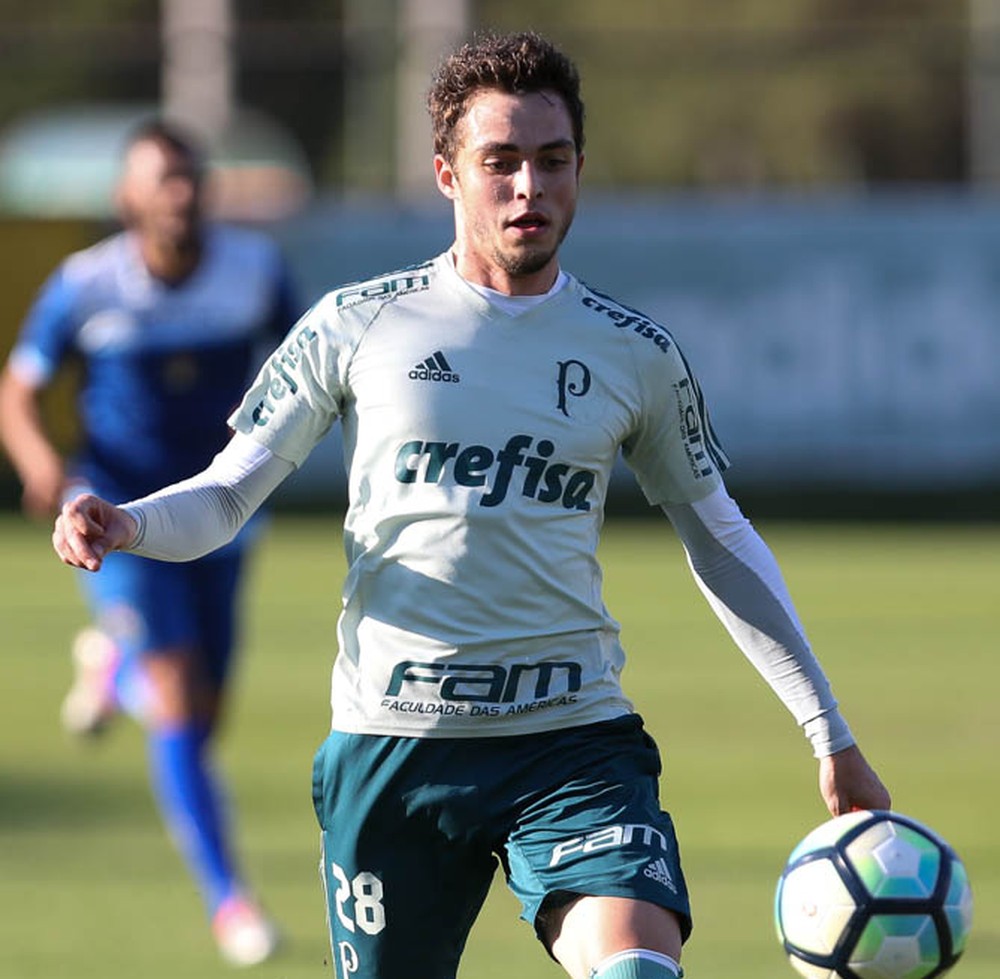  Hyoran volta ao palco de sua estreia e fala em ganhar espaço no Palmeiras