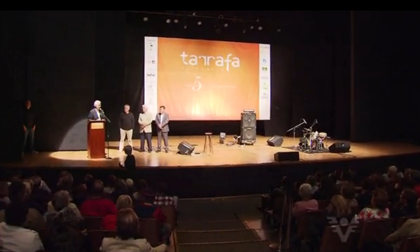 Abertura do evento Tarrafa Literária (Foto: Reprodução/TV Tribuna)