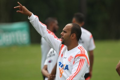 Alecsandro no treino deste sábado do Flamengo (Foto: Gilvan de Souza / Flamengo) Alecsandro no treino deste sábado do Flamengo (Foto: Gilvan de Souza / Flamengo)