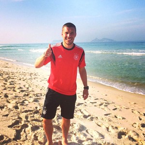 Podolski Alemanha (Foto: Reprodução / Twitter)