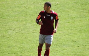 Palmeiras negocia a contratação de Vitor Hugo, zagueiro do América-MG
