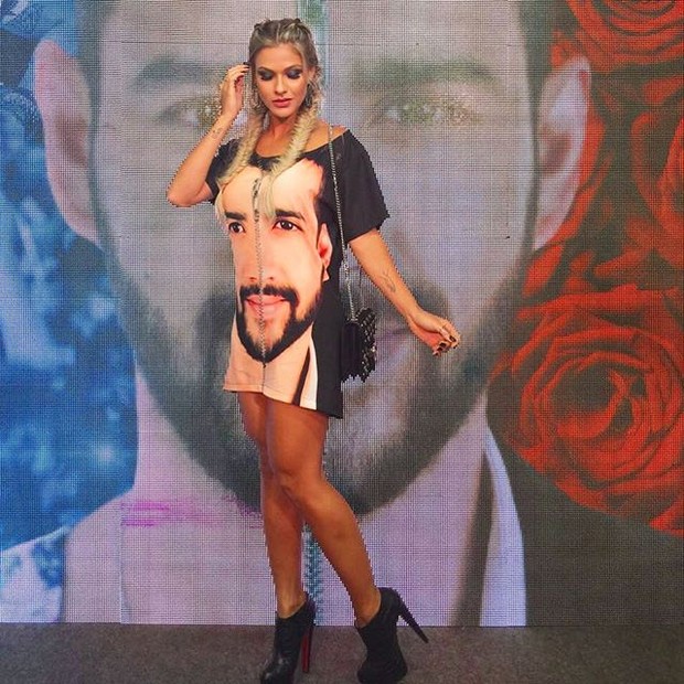 Andressa Suita usa vestido em homenagem a Gusttavo Lima (Foto: Instagram/ Reprodução)