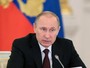 Em Moscou, o presidente da Rússia, Vladimir Putin, responde a perguntas de jornalistas sobre políticas econômicas do país