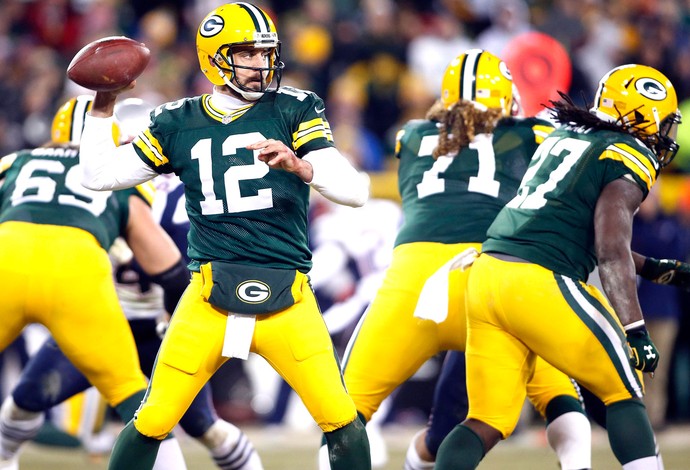 Aaron Rodgers, Green Bay Packers x New England Patriots (Foto: Agência Reutes)