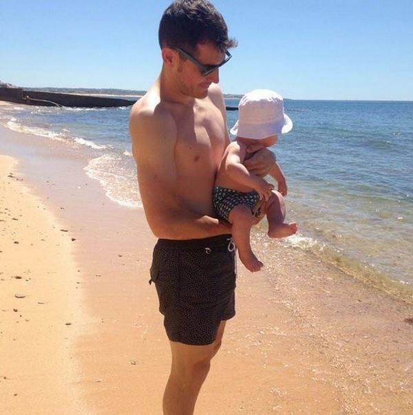 Iker Casillas com o filho Martín (Foto: Instagram / Reprodução)