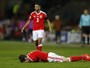 Só Bale não basta: craque marca e fica perto de recorde, mas Gales tropeça