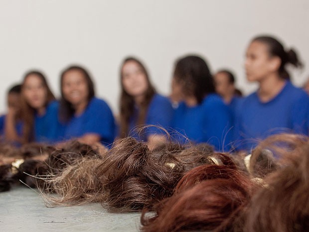 Detentas doaram mechas de cabelo em ato solidário (Foto: Wilton Prata/ Afecc)