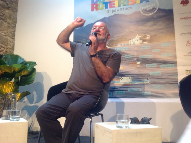 Silvio de Abreu em encontro na Casa do Autor Roteirista, atração paralela à Flip 2014 (Foto: Paola Fajonni/G1)