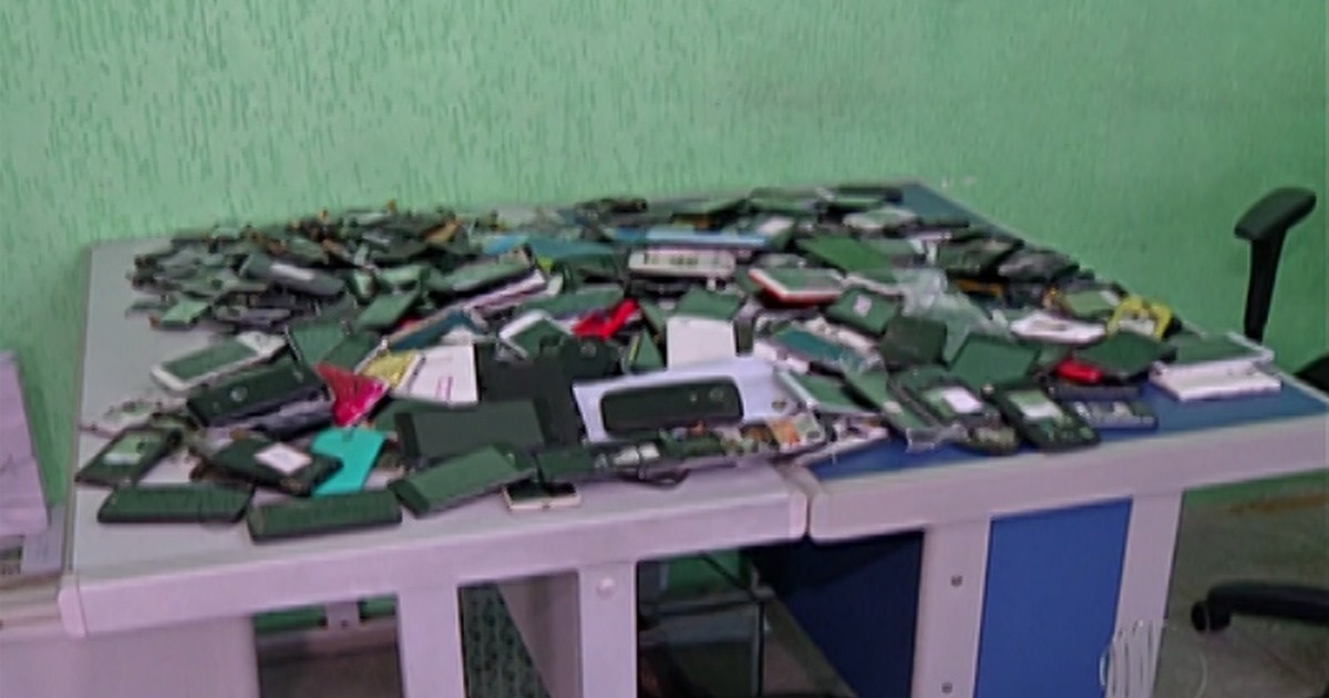 Polícia apreende mais de 200 celulares em Itaquaquecetuba - Globo.com