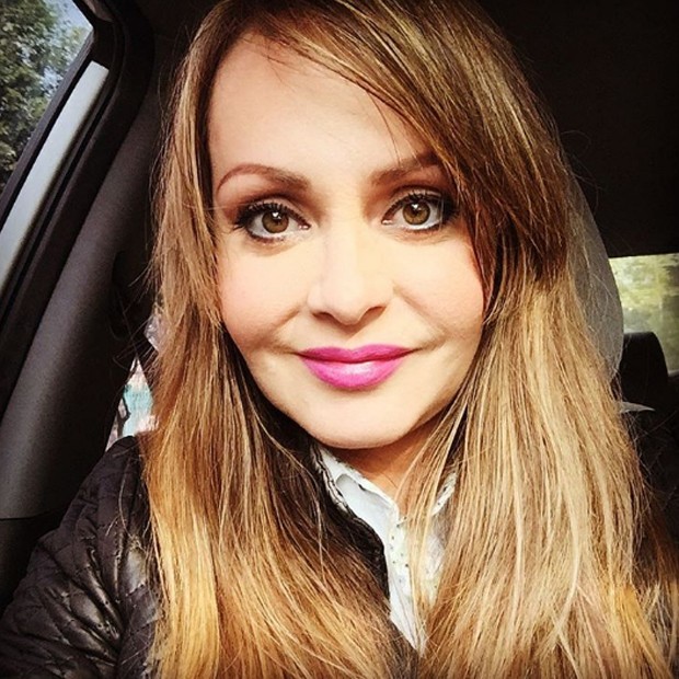 Gaby Spanic anuncia novos passos e fã responde que ela é mais bonita ...