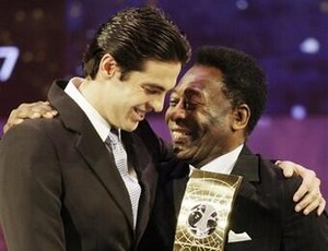 Pelé Kaká Twitter Real Madrid (Foto: Reprodução / Twitter)