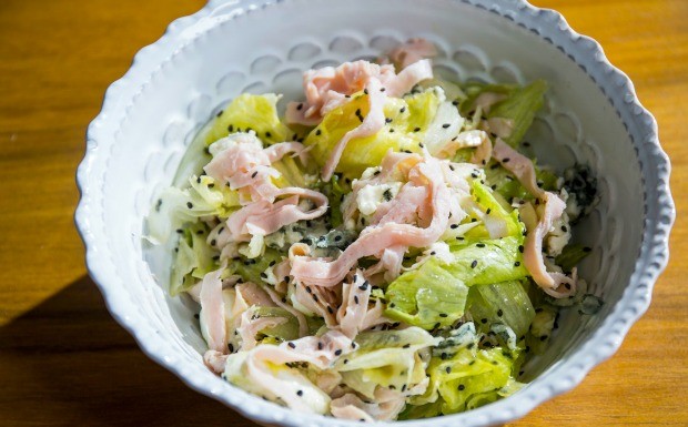 Receitas da Carolina - 2 temporada - Folhas - Salada do chef Ritz (Foto: Robert Schwenck)