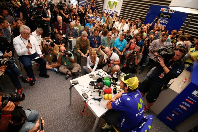 Valentino Rossi em coletiva do GP de Valência de MotoGP (Foto: Divulgação) Valentino Rossi em coletiva do GP de Valência de MotoGP (Foto: Divulgação)