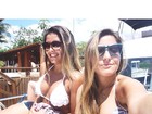 Filha de Romário posta foto de biquíni ao lado de amiga