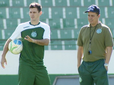 Fumagalli e Evaristo Piza treino Guarani (Foto: Carlos Velardi / EPTV)