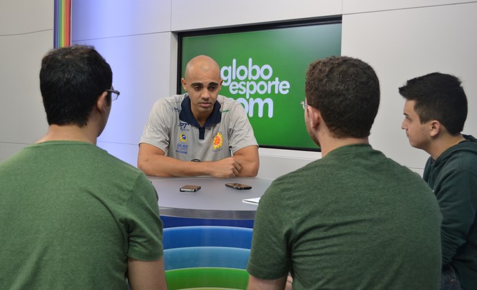 Entrevistão Jefferson São José Basquete (Foto: Thiago Fadini/ GloboEsporte.com)