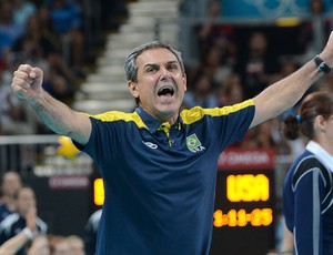 vôlei Zé Roberto brasil olimpíadas 2012 (Foto: AFP)