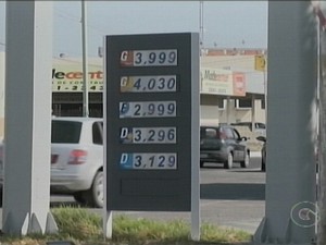 Gasolina em Petrolina é uma das mais caras de PE (Foto: Reprodução/ TV Grande Rio)