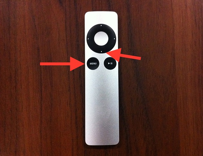 Reiniciando uma Apple TV através do controle remoto (Foto: Reprodução/Marvin Costa)
