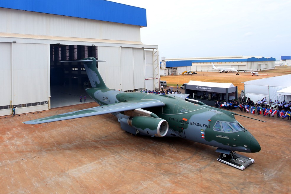Embraer apresentou avião de transporte militar KC-390 em Gavião Peixoto em um evento em 2014 (Foto: Divulgação/ Embraer )