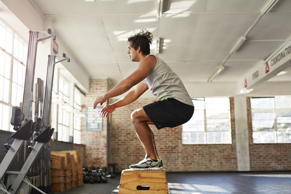 Salto na caixa é um bom exercício para quem vai encarar as ladeiras (Foto: Getty Images)