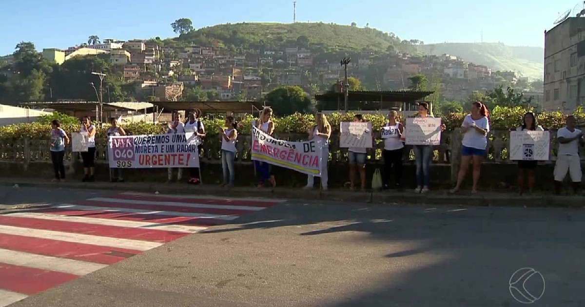 G1 População Reclama De Insegurança Em Escola às Margens Da Br 040 Notícias Em Zona Da Mata 