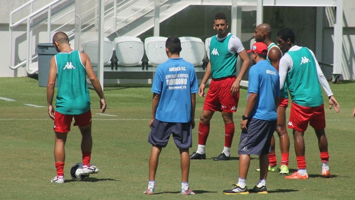 Treino do América-RN (Foto: Canindé Pereira/Divulgação)