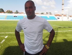 Goleiro Jairo já realiza trabalhos no Cordino, sua nova equipe em 2012 (Foto: Bruno Alves)