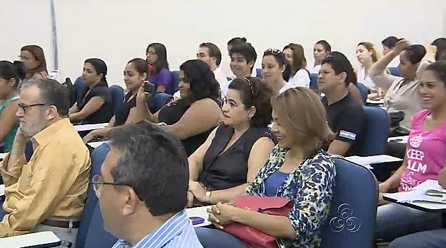 Dia Nacional do Químico é comemorado com debate, em Manaus (Foto: Bom dia Amazônia)