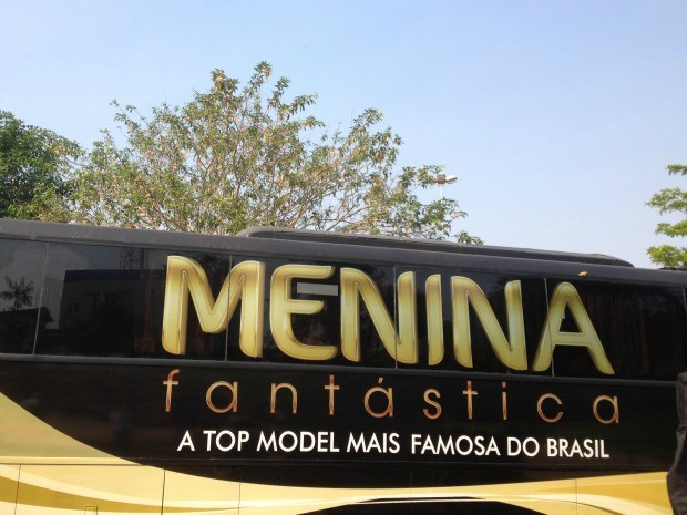 Ônibus do concurso 'Menina Fantástica' chega à Porto Velho para selecionar o novo talento das passarelas (Foto: Larissa Matarésio/G1)