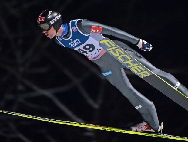 esqui saltos Anders Bardal na Copa do Mundo de Wisla (Foto: AFP)