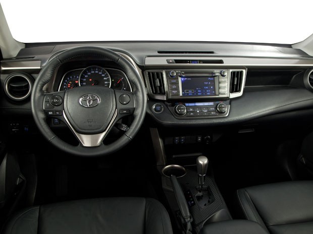 Toyota RAV4 foi renovada com a chegada da nova geração (Foto: Divulgação)
