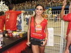 Solteira, Thaila Ayala se diverte no carnaval em São Paulo
