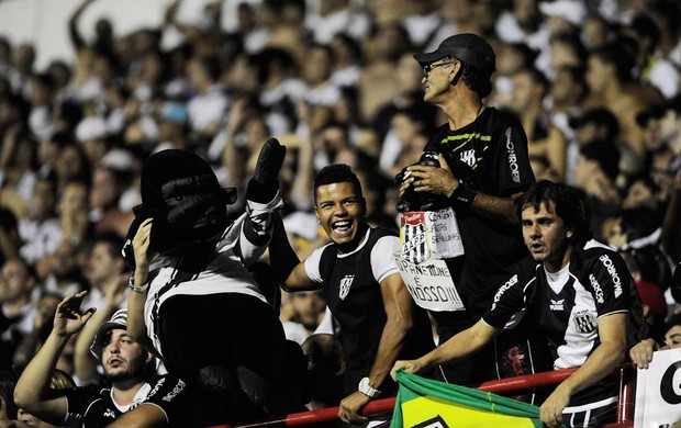 Torcida Ponte Preta (Foto: Marcos Ribolli) Torcida Ponte Preta (Foto: Marcos Ribolli)