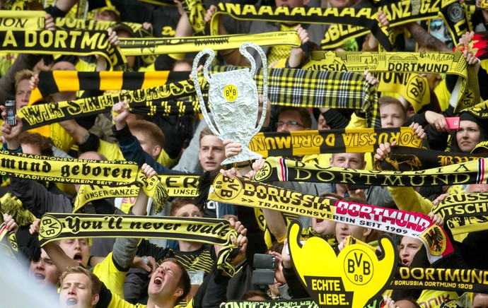 Torcida Borussia Dortmund (Foto: EFE)