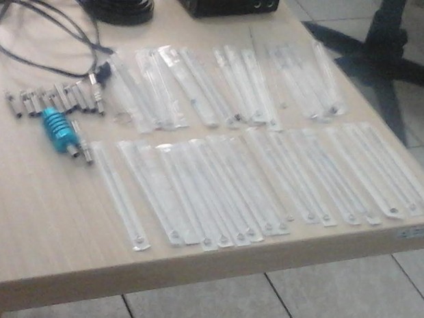 Agulhas para fazer tatuagens foram encontradas na Casa de Prisão Provisória de Palmas (Foto: Divulgação/PM-TO)