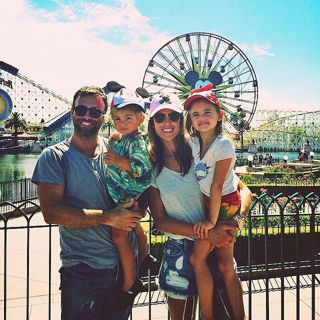 Alessandra Ambrosio e a família na Disney (Foto: Reprodução/Instagram)