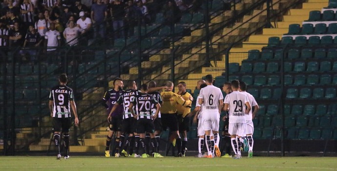 Figueirense x Santos (Foto: Luiz Henrique/Figueirense FC)