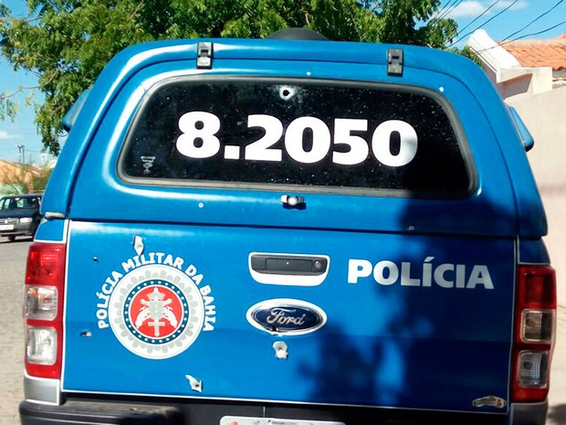 Explosão a banco em Chorrochó, na Bahia (Foto: Chorrochó online) Explosão a banco em Chorrochó, na Bahia (Foto: Chorrochó online)