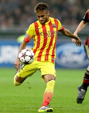 Neymar jogo Barcelona e Milan  (Foto: AP)