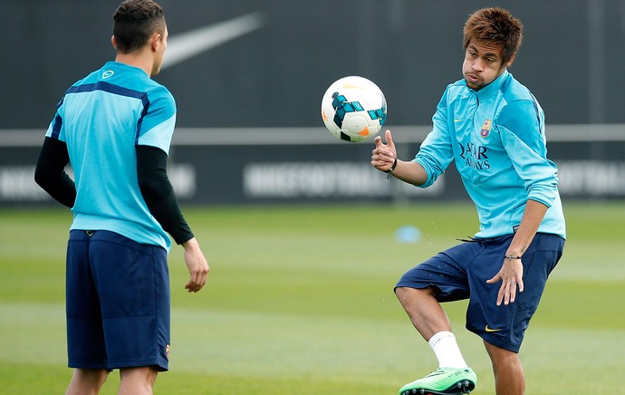 Neymar  treino do Barcelona (Foto: Reuters)