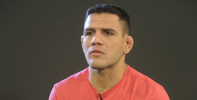 Rafael dos Anjos entrevista São Paulo UFC (Foto: David Abramvezt)