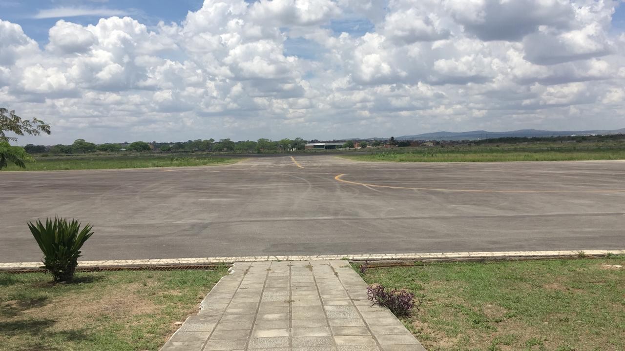 Empresa Respons Vel Pela Manuten O Dos Aeroportos De Caruaru E Serra