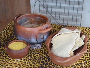 Tradicional prato típico da cultura indígena, damurida tem pimenta como ingrediente principal (Foto: Jackson Félix/ G1 RR)