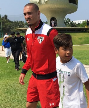 Maicon treino São Paulo (Foto: Divulgação)